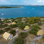 Glamping Festa Kornati * Pristanisce