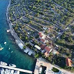 Glamping Festa Kornati Campismo de Luxo *