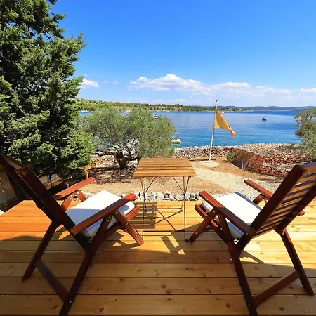 Luxury tent Glamping Festa Kornati Pristanisce