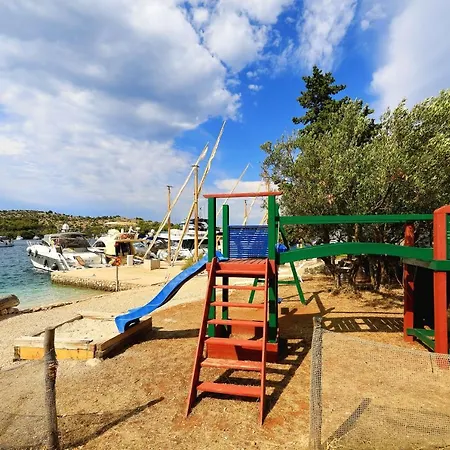 Glamping Festa Kornati Luxury tent