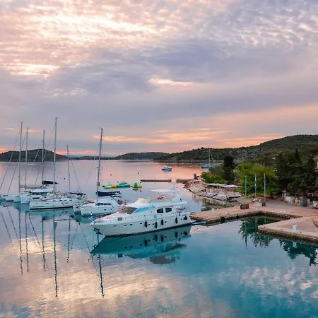 Glamping Festa Kornati