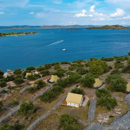 Glamping Festa Kornati Lüks kamp alanı *