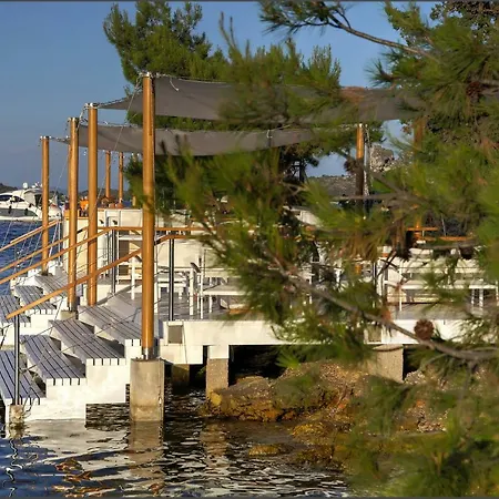 Luxusní stan Glamping Festa Kornati Pristanisce