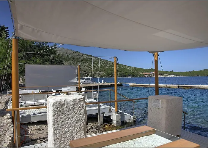 Glamping Festa Kornati Pristanisce