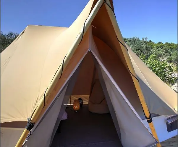 Glamping Festa Kornati * Pristanisce