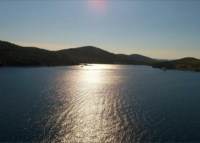 خيمة فخمة Glamping Festa Kornati Pristanisce