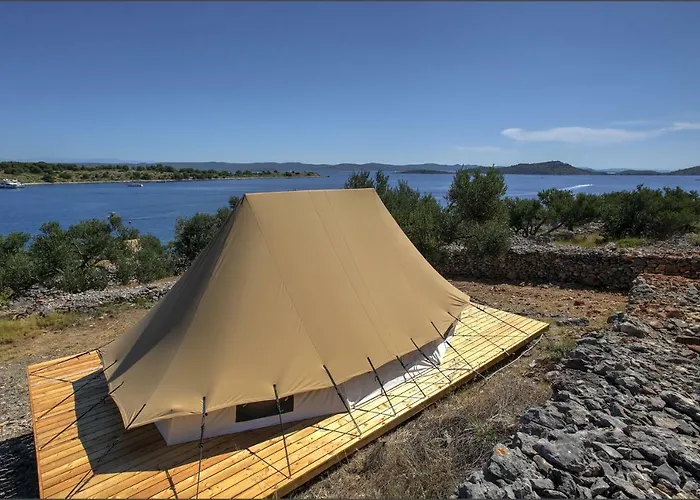 Glamping Festa Kornati Luxusní stan Pristanisce