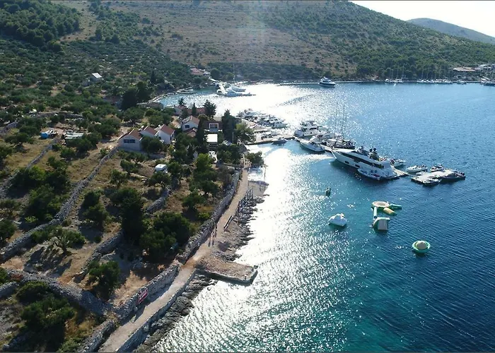 Glamping Festa Kornati Pristanisce